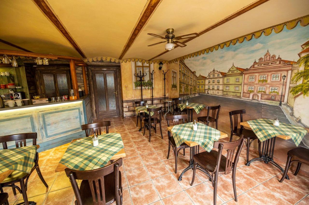 Pension Fontana Poděbrady Exterior foto