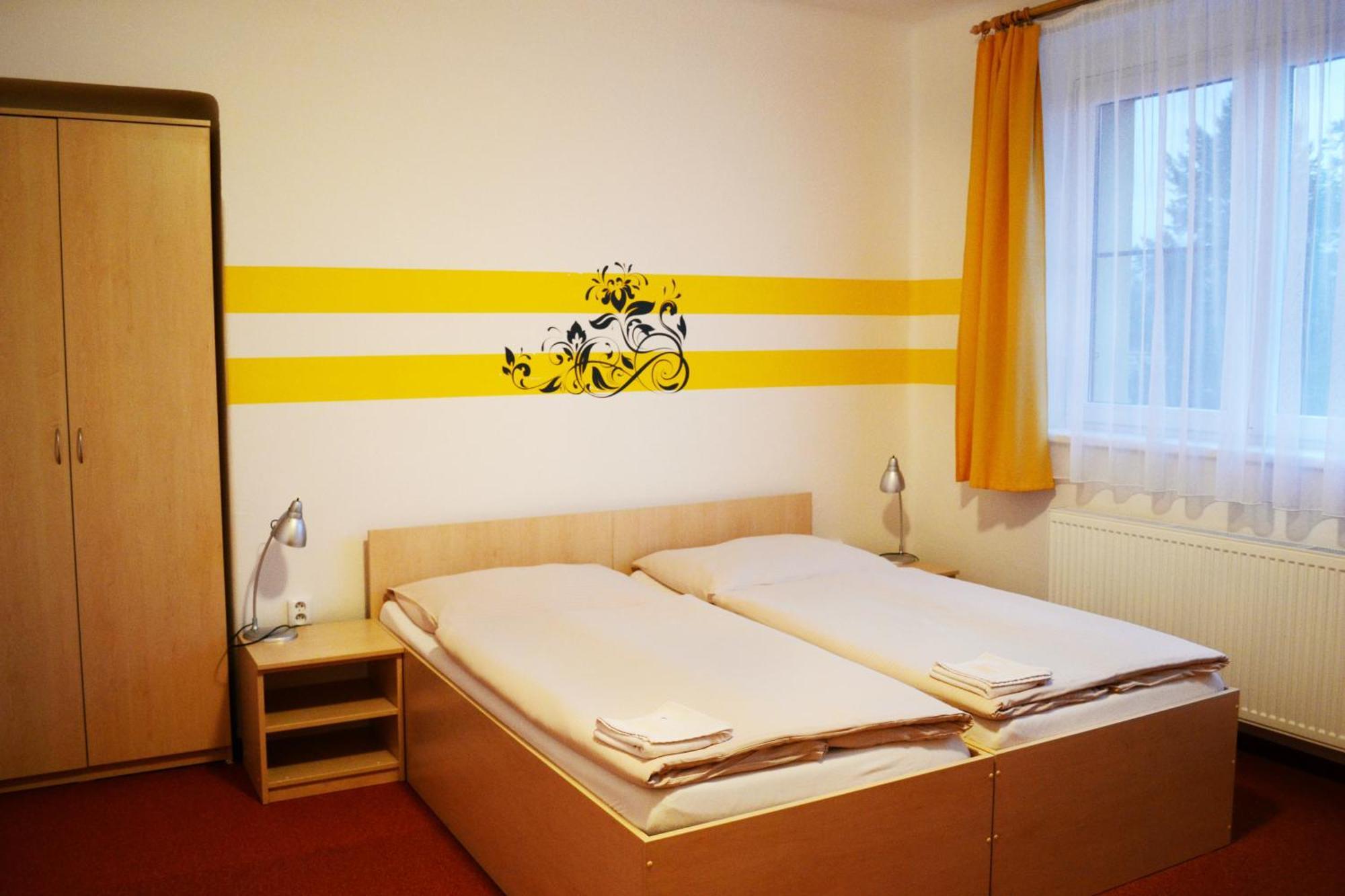 Pension Fontana Poděbrady Zimmer foto